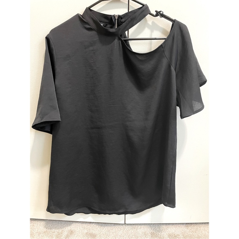 Black Large one shoulder cut Express Blouse